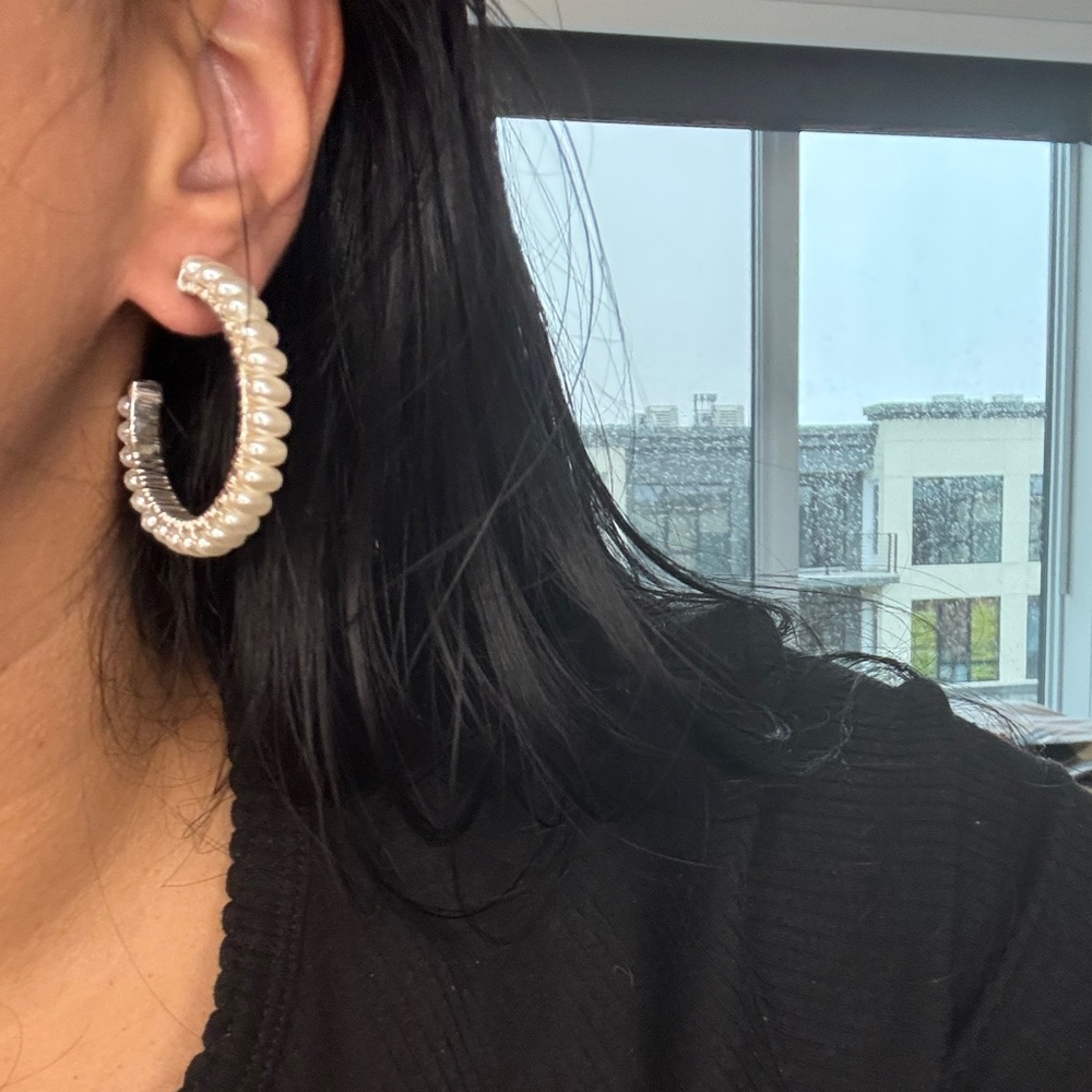 Elegant Pearl Hoop Earrings